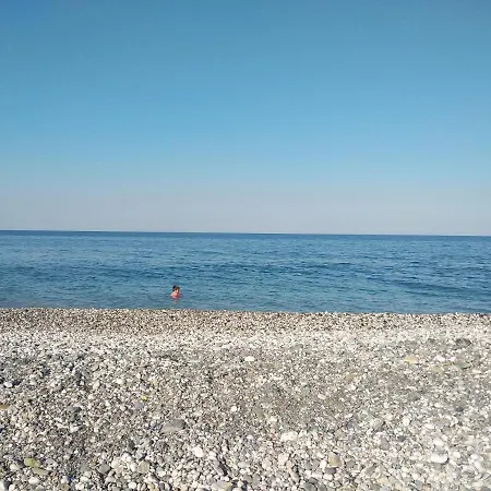 Velika Beach Rooms Apartmanhotel