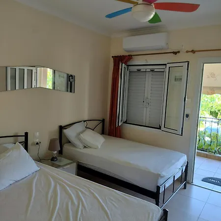 Velika Beach Rooms 公寓式酒店 维利卡